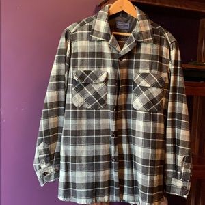 Pendleton / Button Down Shirt / Size: M